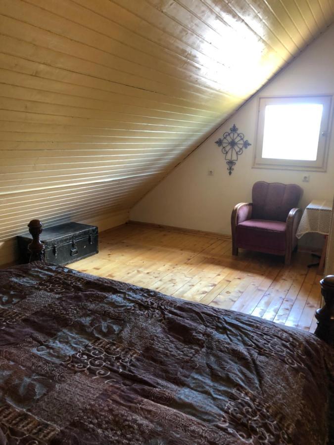 R&B Vendeghaz Lägenhet Balatonakarattya Exteriör bild